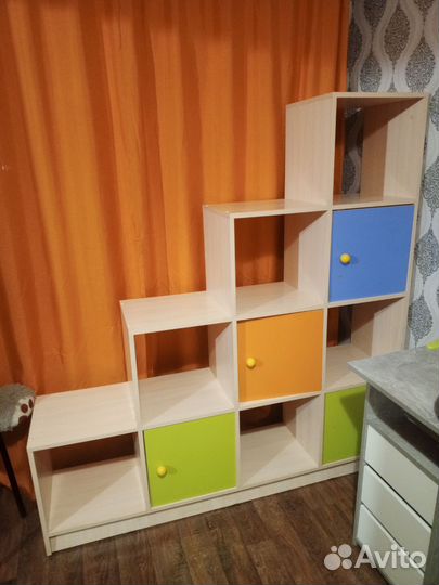 Полка настенная в детскую