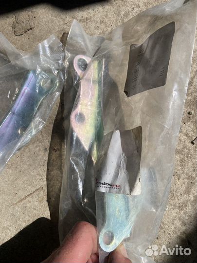 Петли капота Hyundai Getz