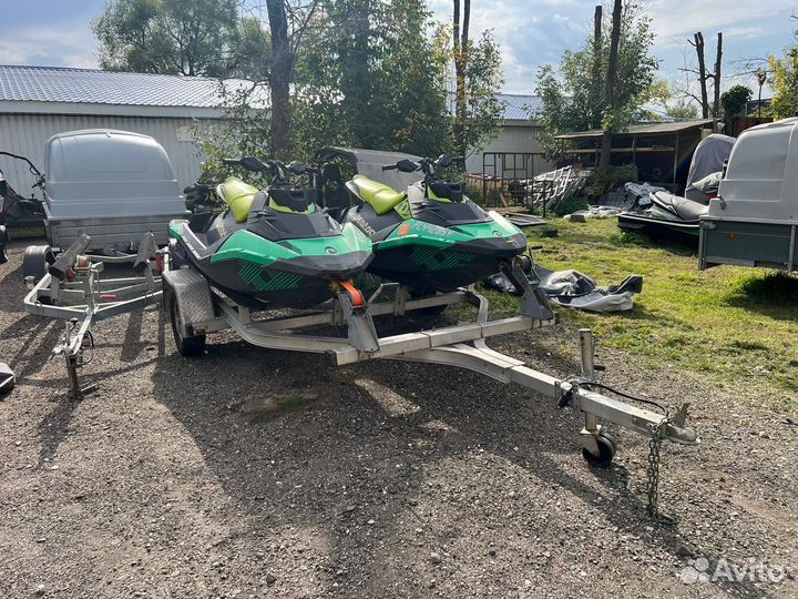 2021 BRP Sea-Doo Spark Trix 90 3up