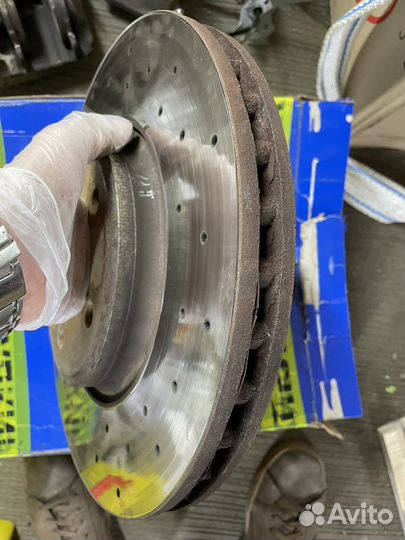 Передние тормоза Audi A4 B8, A5 8T