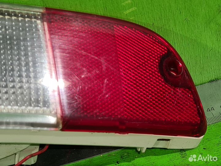 Фонарь задний в бампер правый Suzuki Ignis II HR