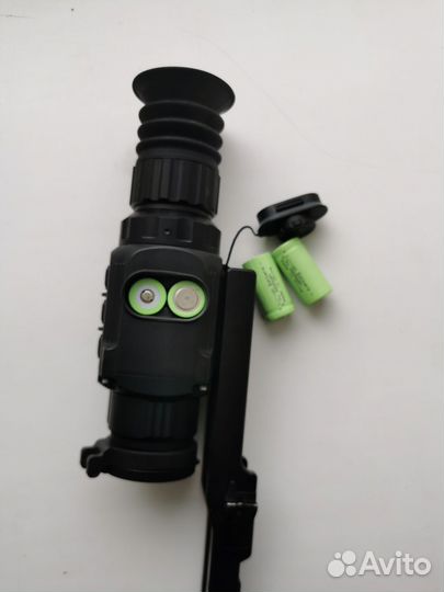 Аккумуляторы CR 123 A с зарядным устройством