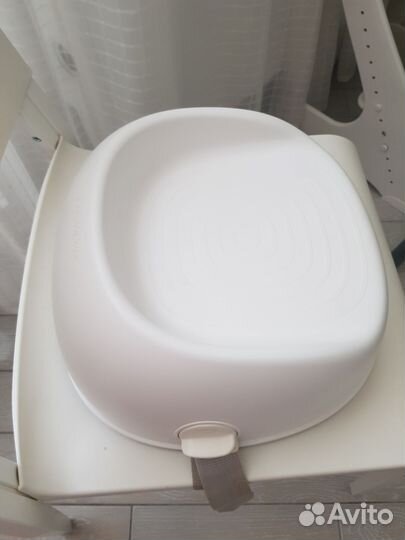 Бустер для стула Babybjorn б/у