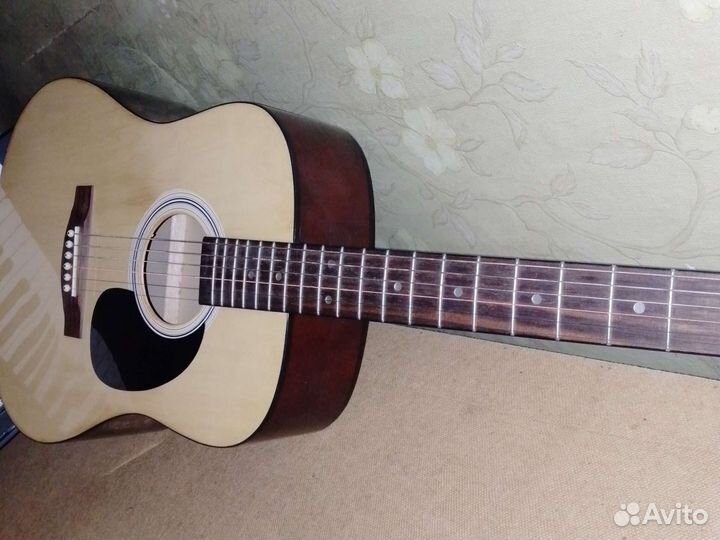 Гитара акустическая