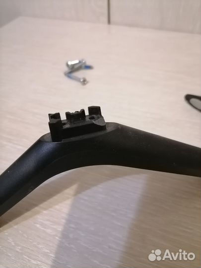 Ножки для тв hisense H40B5100