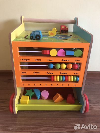 Деревянный бизикуб-каталка