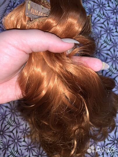 Волосы на заколках