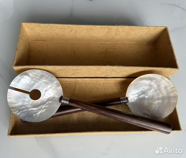 Перламутровые ложка и вилка для салата