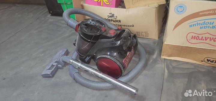 Пылесос 2000w Sinbo