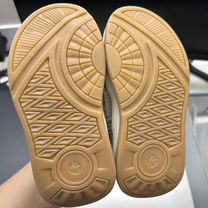 Ботинки деми для девочки новые 24р