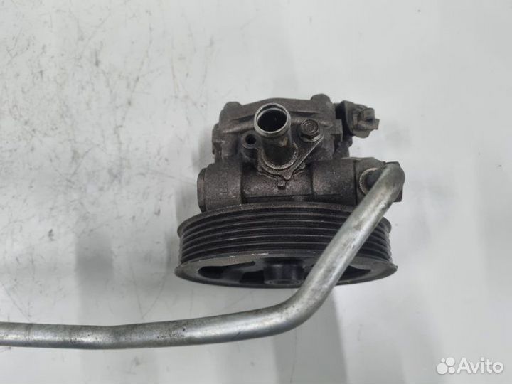 Насос гидроусилителя руля Mitsubishi Lancer 10