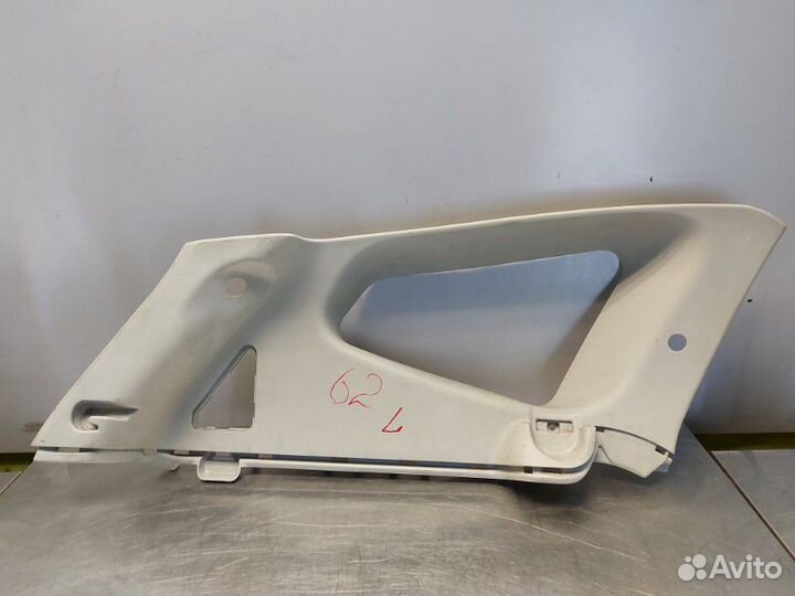 Обшивка багажника задняя левая Nissan Qashqai+2