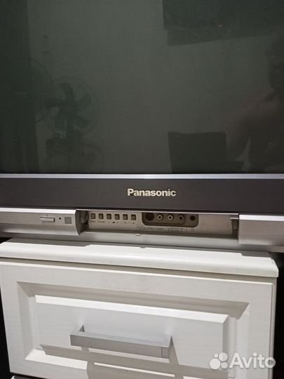 Телевизор б/у