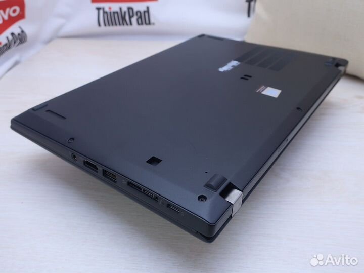 Ультрабук Lenovo Thinkpad X390 i5-8365 16Gb 512SSD