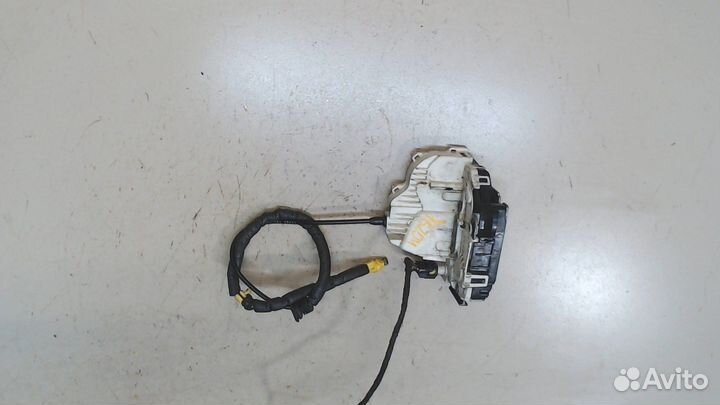 Замок двери Jeep Grand Cherokee, 2011