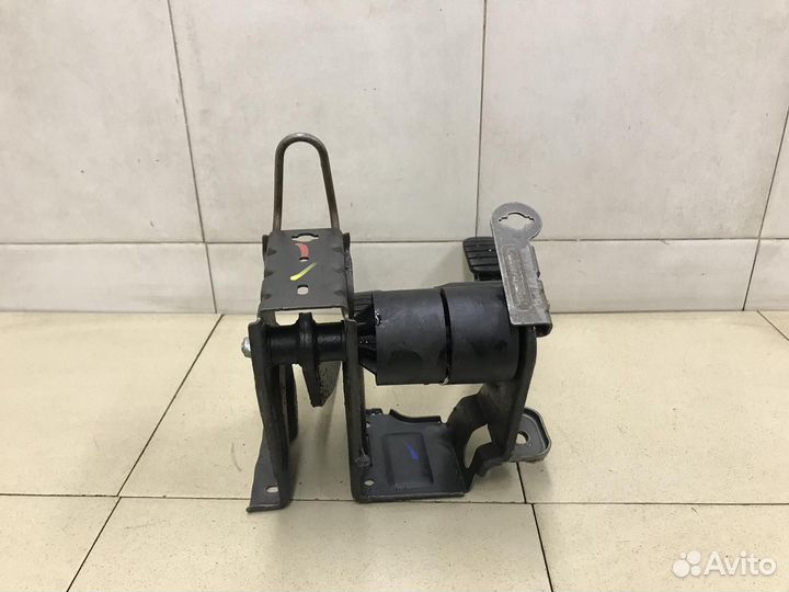 Блок педалей Duster 2012