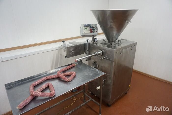 Шприц вакуумный колбасный