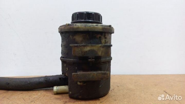 Бачок гидроусилителя Renault Logan 1 2010