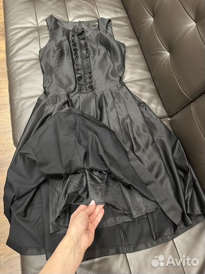 Платье черное 42