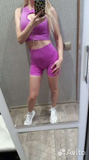 Костюм для фитнеса