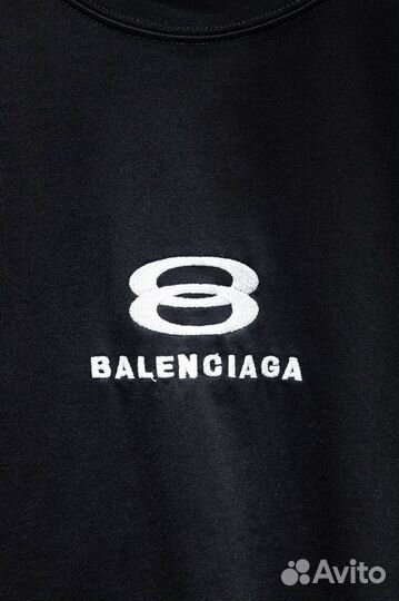 Футболка balenciaga