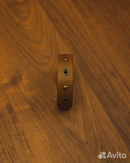 Браслет из натуральной кожи ручной работы