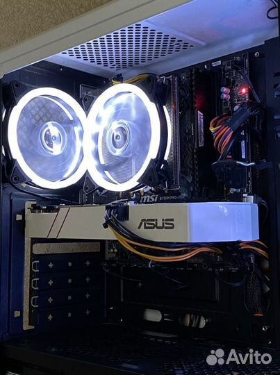 Белый игровой системный блок