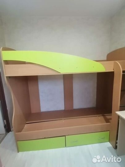 Двухъярусная кровать бу