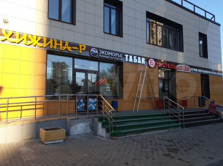 Сдам торговое помещение, 904 м²