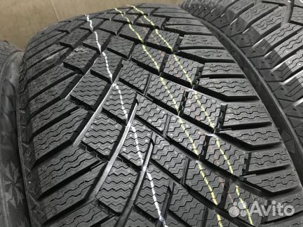 Continental ContiVikingContact 7 255/55 R20 110T