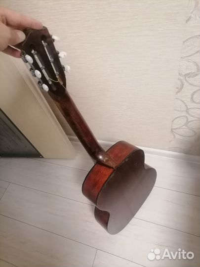 Продам гитару СССР