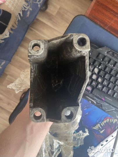 Кронштейн кпп 4A0399113E