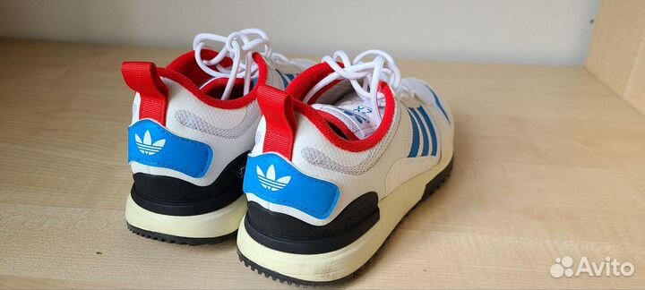 Adidas zx700 HD