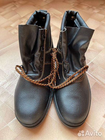 Ботинки рабочие р. 44