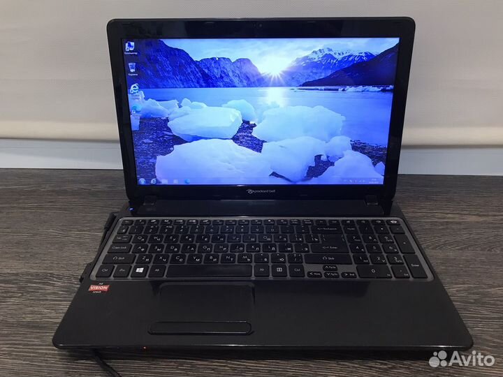 Мощный ноутбук Packard bell с ssd диском