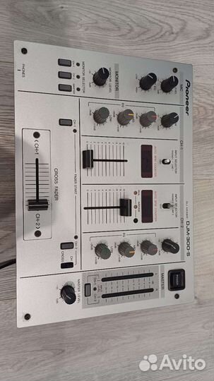 Pioner DJM-300S