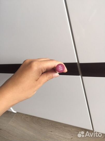 Губная помада новая