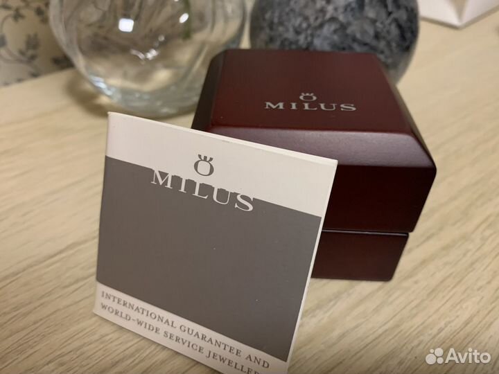 Запонки Milus
