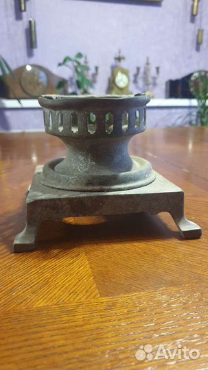 Старинная станина самовар на дровах