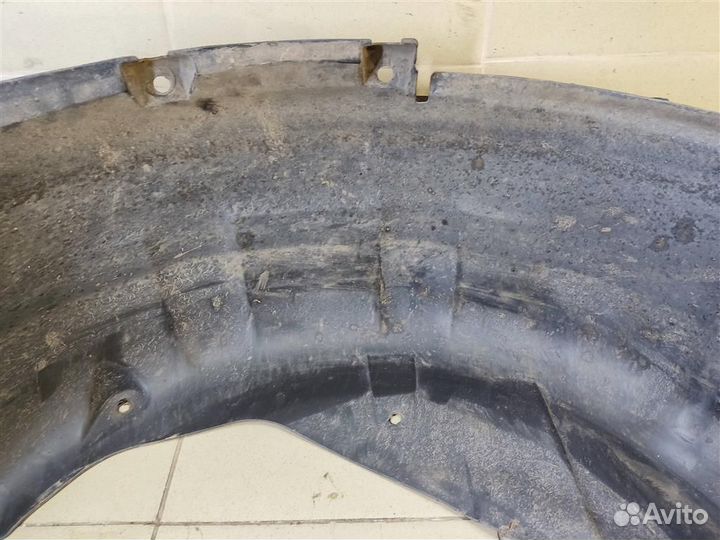 Подкрылок задний правый Land Rover Discovery 4 20