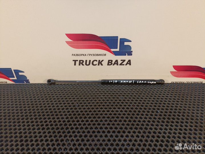 Амортизатор спальника Iveco Stralis