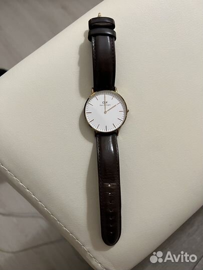 Часы daniel wellington
