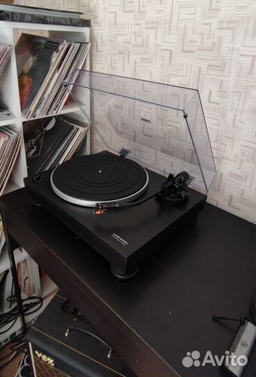 Виниловый проигрыватель Audio-Technica AT-LP5