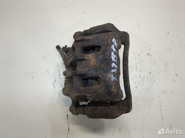 Суппорт Hyundai Santa Fe, 2010