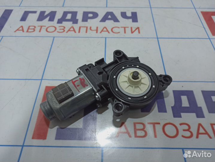 Моторчик стеклоподъемника передний правый Hyundai Tucson 82460N9000