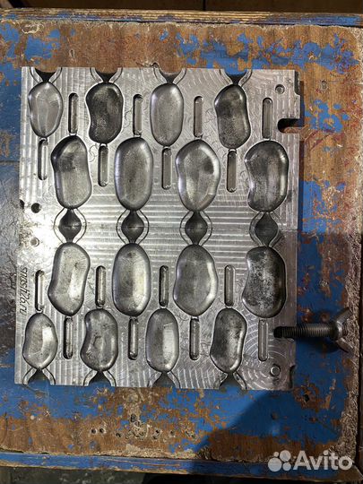 Форма для рыболовных грузов (камень)