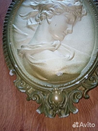 Гипсовое панно 