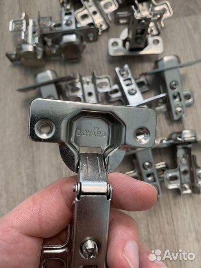 Петли мебельные Boyard