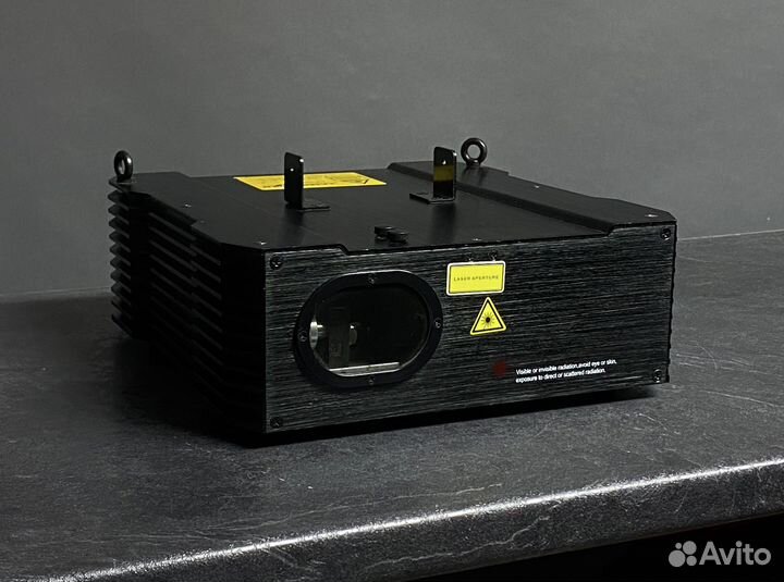 Лазерный проектор Laserworld Cs-1000rgb