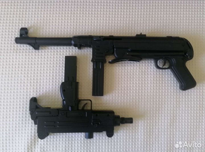 MP40S и M35 пластмассовое оружие